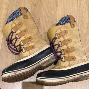 Sorel kids boots